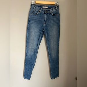 Levi’s 721 vintage high rise skinny jeans